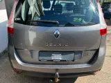 Renault Grand Scenic III 1,5 dCi 110 Authentique 7prs - 5