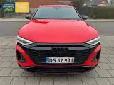 Audi Q8 e-tron 55 S-line Sportback quattro - 2