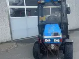 Iseki TU 318 F- HST - 2