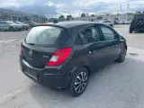Opel Corsa 1,3 CDTI DPF Cosmo Start/Stop 95HK 5d - 2