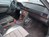 Mercedes 500 E 5,0  - 3