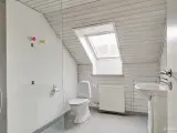 Boligudlejningsejendom med 3 lejligheder i Vamdrup til salg - 2