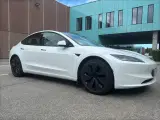 Tesla Model 3  RWD - 3