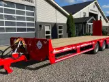 Tyrone 27TLL LANG MODEL med kombi bremser, både luft og hydrauliske bremser. Affjedret træk og affjedret aksler. Med hydrauliske ramper og værktøjskasse - 3