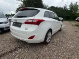 Hyundai i30 1,6 CRDi 110 Style CW Eco - 5