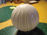 Hvid glaskuglelampe med Mynster 