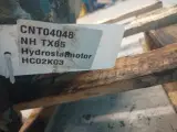 New Holland TX65 Hydrostatmotor 84032254 - 4