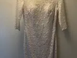 Konfirmations kjole fra Lilly 