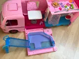 Barbie camper
