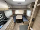 2024 - Fendt Bianco Activ 465 SFH   Dejlig vogn med endesiddegruppe og franskseng fra Hinshøj Caravan A/S - 3