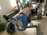 Fordson dexta