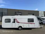 2017 - LMC Musica E   Campingvogn LMC 520E MUSICA, flot indrettet, med mover, alu. fælge og Ultra Heat. - 4