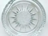 Klart glas, solmotiv
