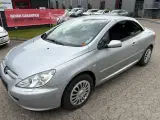Peugeot 307 CC 2,0 136 HK Cabriolet benzin - 5