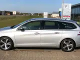 Flot Peugeot 308 SW 1,6 Blue HDI 120 HK