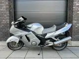 Honda CBR 1100 Blackbird - 2