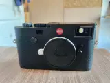 Leica M10- Black/Chrome 