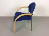 Konferencestole i blå uld polstret sæde/ryg, med bøge armlæn - 5