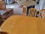 Spisebord 