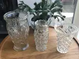 Gamle Holmegaard vaser i presset glas