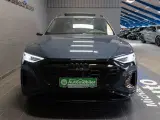 Audi Q8 e-tron 55 S-line quattro - 2