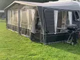 Hobby La Vita KMF 545 med 3 meter dybt fortelt - 4