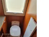 2010 - Tabbert Puccini 560 UEB 250   LÆKKER CAMPINGVOGN MED ENKELTSENGE, BRUSEKABINE OG STORT TOILETRUM - 3