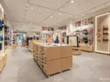 Super velplaceret butikslejemål med god udstillingsplads i de store facadevinduer - 5