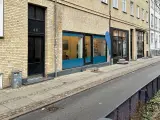Moderniseret klinik- eller butikslejemål i Vestbyen - 2