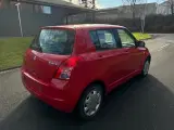 Suzuki Swift 1,3 DDiS GLX - 3