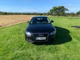 Audi A4 quattro 3,2 - 4