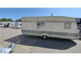 1998 - LMC Luxus 560 MDK   Meget flot og velholdt LMC 560 MKD, Campingvogn med cykel holder og telt.
