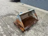 - - - 110cm læsseskovl til minilæsser. - 3