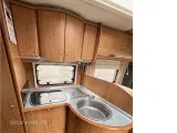 2005 - RENAULT 3.0 DCI 140HK   MEGET Pæn og velholdt campingvogn - 3