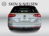 VW Passat 2,0 TDi 190 R-line Variant DSG - 4