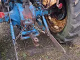 Ford traktor  - 4