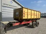- - - Wirehejsvogn Med 5m container - 3