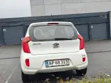 Kia picanto - 4