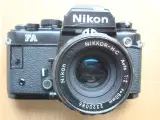 Nikon FA sort kamerahus