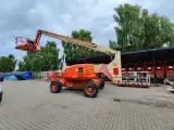 JLG 800AJ - 2