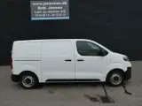 Toyota Proace Medium 1,6 D Base 95HK Van - 2