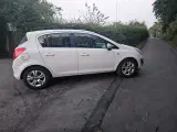 Opel Corsa 1,3 CDTi 95 Cosmo eco - 3