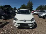 VW Up! 1,0 75 High Up! BMT - 5