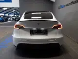 Tesla Model Y  Long Range AWD - 5