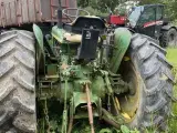 John Deere 2130 - 4