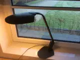 Unilux bordlampe sælges.