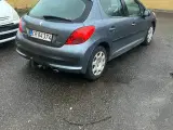 Peugeot 207 1,6 HDi S16 - 4