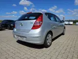 Hyundai i30 1,4 CVVT 109 Comfort - 5