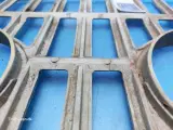 Ford 4000 Grill D1NN8151B - 3