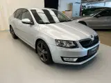 Skoda Octavia 1,4 TSi 140 Elegance - 3